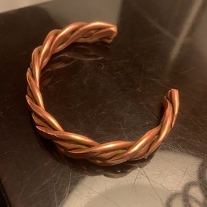 Copper twisted bracelet